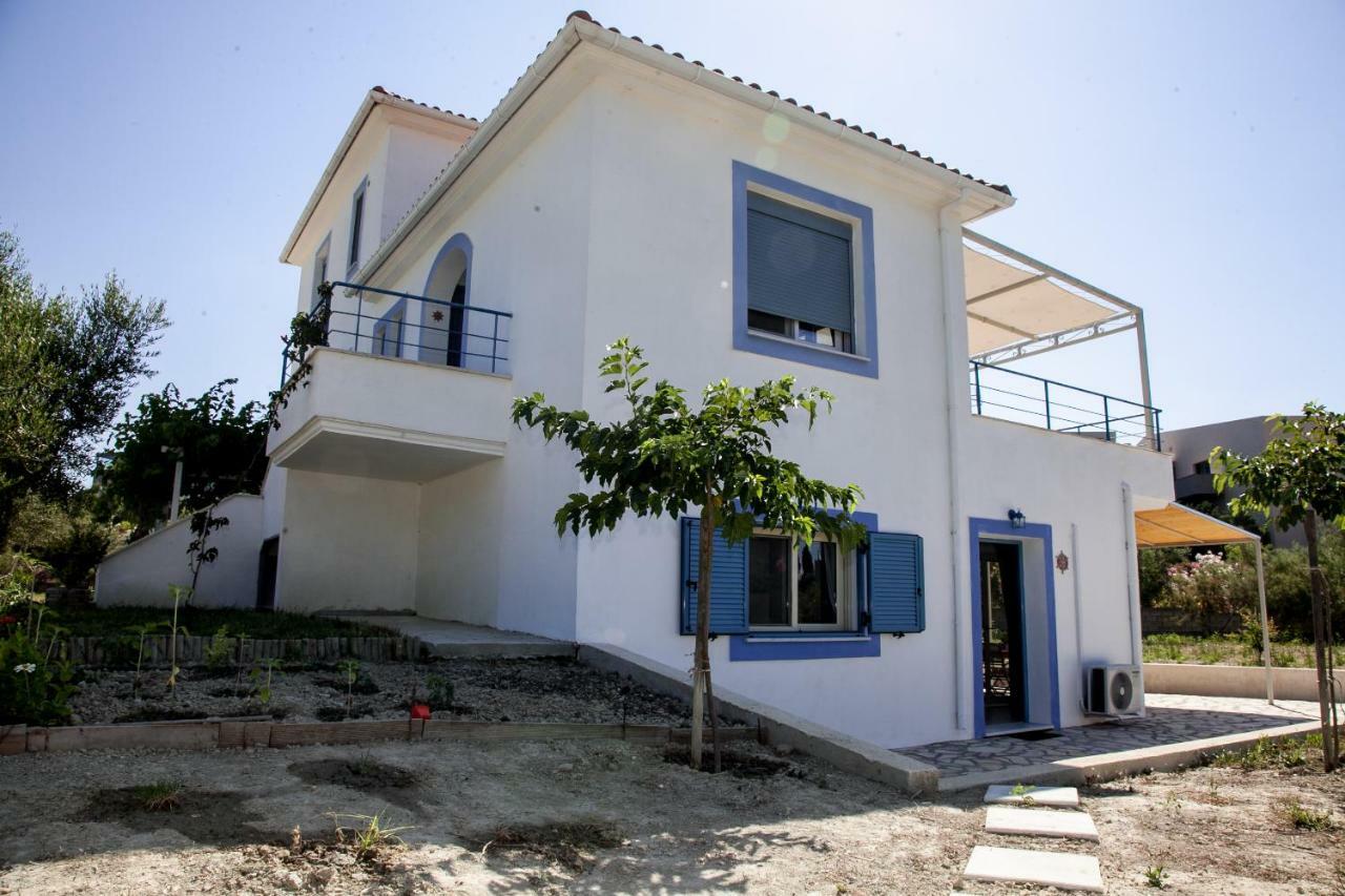 Romanos XI Xi Beach Buitenkant foto
